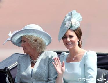 凯特王妃休假归来，穿复古连衣裙力压梅根！谁是皇室台柱一眼便知