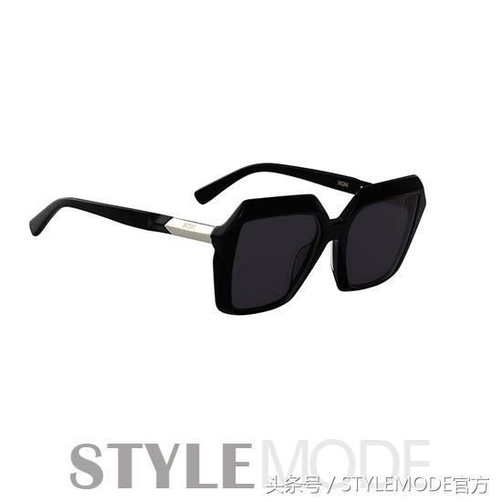 “情侣穿搭攻略”，照穿真是羡慕skr人了！