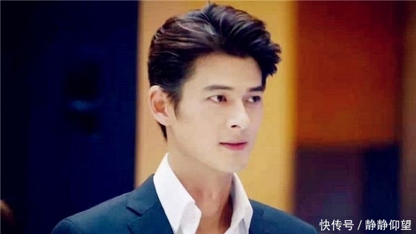 #折颜#《枕上书》男演员换上现代装，帝君折颜帅气，看到连宋差点没认出