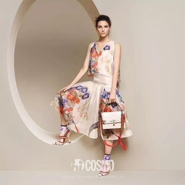 时髦办 | 用宽包带给包包撸个妆，好美噢!