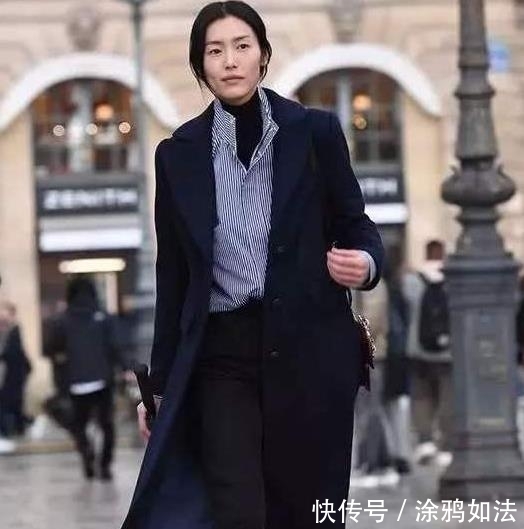『时尚』“单穿”衬衫已经失宠了!今年流行的是“叠穿”,简约时尚又高级