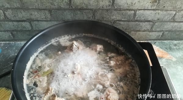 #抽烟喝酒#喝酒抽烟最伤肝?大错特错,这件最伤肝的小事大家每天都在做