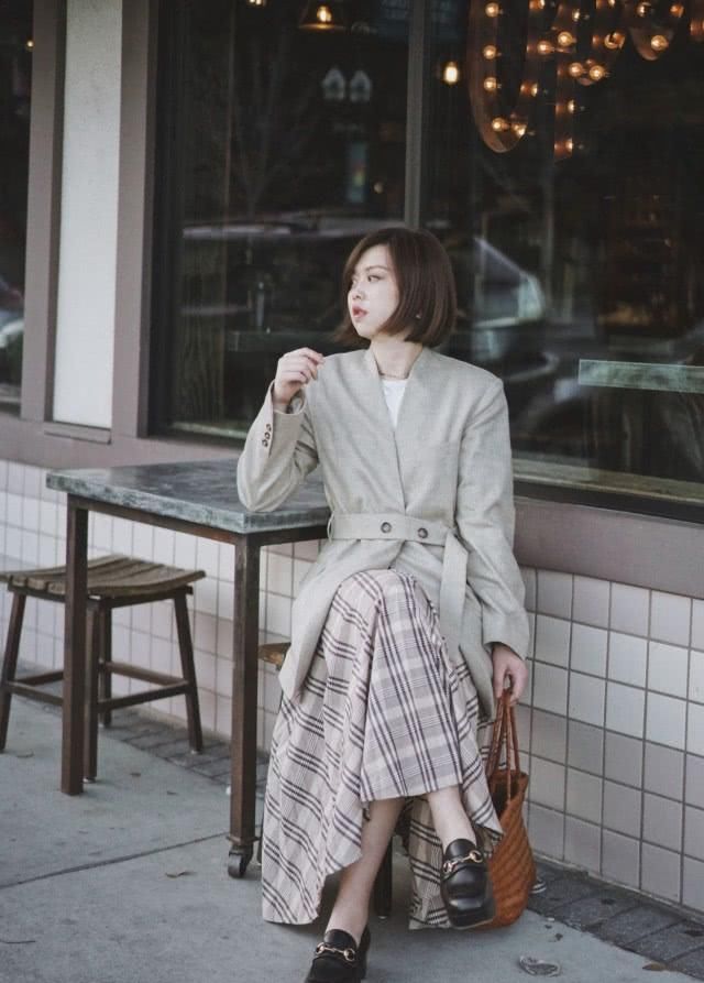  「初春」初春喜爱这一色彩，很溫柔很开森