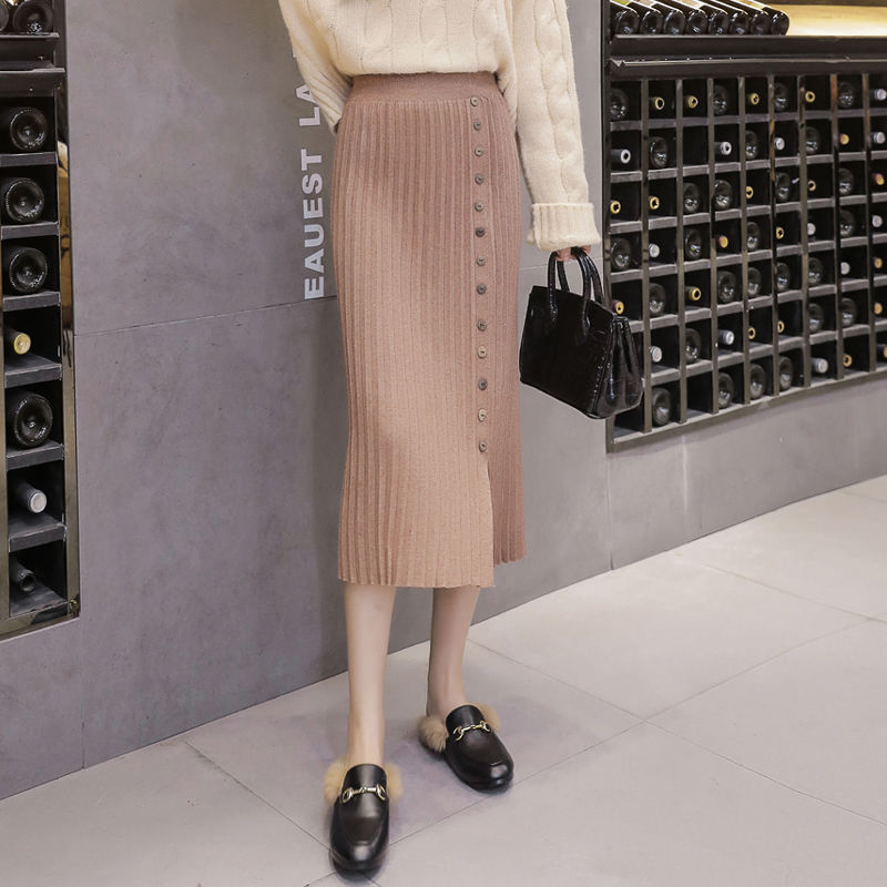 学下图精致女人穿一步包臀裙，优雅有女人味，前凸后翘美死人