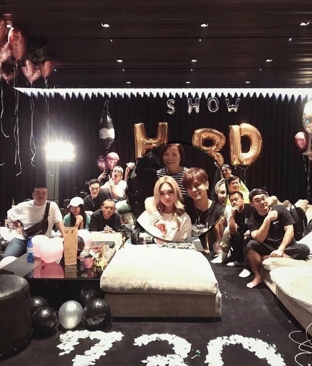  『社交平台』网络分手教科书！他们俩好像真的闹掰了…