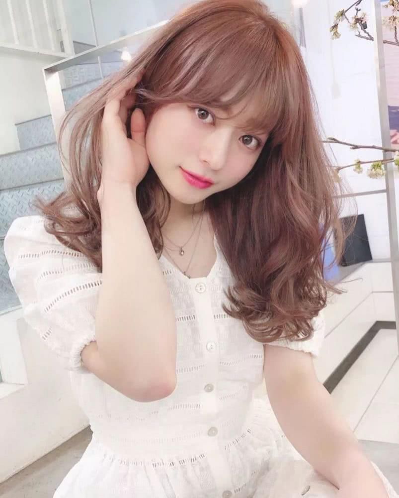 #适合#适合脸型比较圆的清爽发型