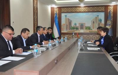 驻乌兹别克斯坦大使姜岩赴撒马尔罕州考察旅游安保工作