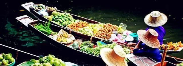 曼谷致命吸引力正是热带风光、佛教文化、民间风俗三者的叠加