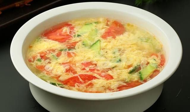  「虾仁」美食精选：蒜泥芹菜叶，马蹄莲藕炒虾仁，西红柿鸡蛋汤，番茄蹄花煲