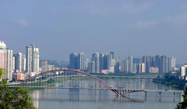  中国■中国地级市100强揭晓，四川这4个城市上榜，没有德阳和宜