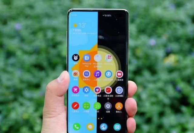  用户：三星S10价钱暴跌，2K屏＋IP68＋512GB，一年减价2900
