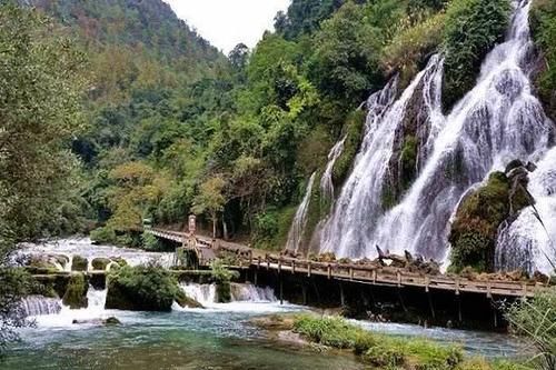 贵州荔波小七孔瀑布,宛若仙境让你愿从今往后隐居于此!