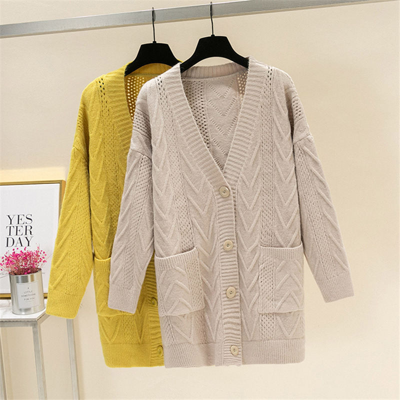 老婆身高不足1米6，也不穿短裙!这件秋装+靴子，显高到不行