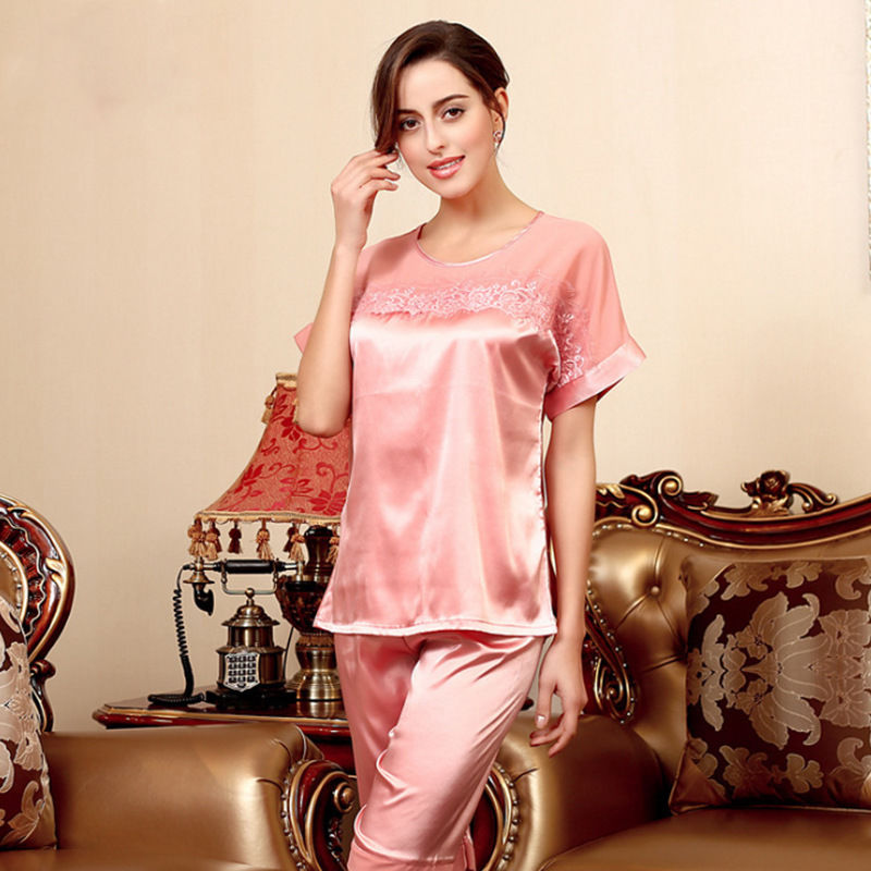 让你一次看个够，台湾“调性衣”睡衣，网友:长见识了，太性感了