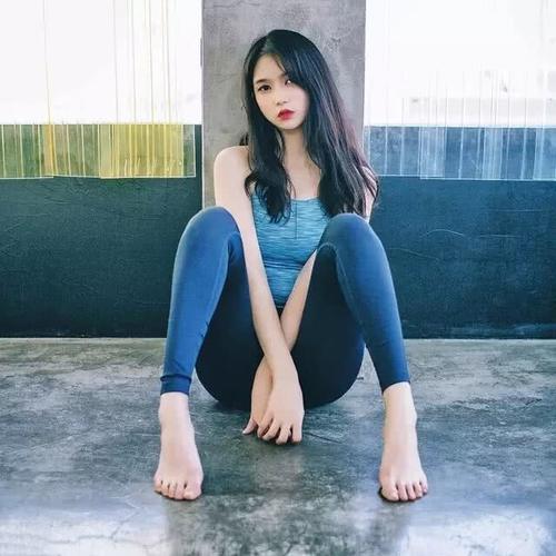 修身必备的打底裤，从点到面彰显你的精彩！