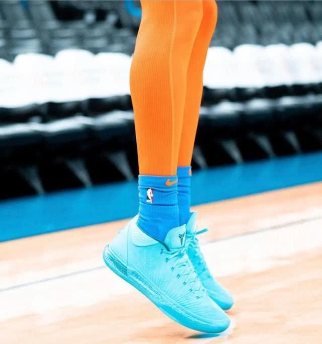  战靴@NBA球员上脚：亚历山大的球鞋，很多科比战靴和倒勾！