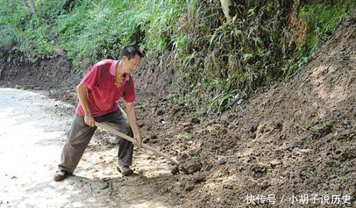 此人在2000年前就修了一条高速公路，这个人是谁