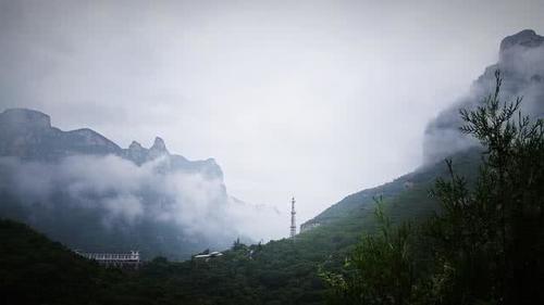 这是一个超大、大、大……大景区