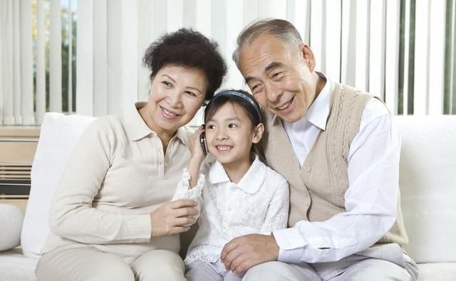 #教育孩子#隔代抚养常矛盾,要怎么才能让三代人都温馨?破译方式 要看这里