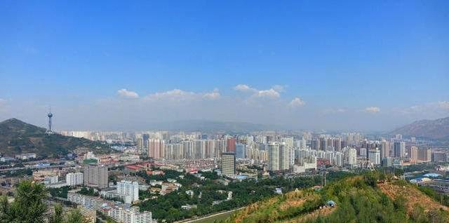  [全国]中国地级市最少的省，面积全国第4，仅2个地级市，还有望