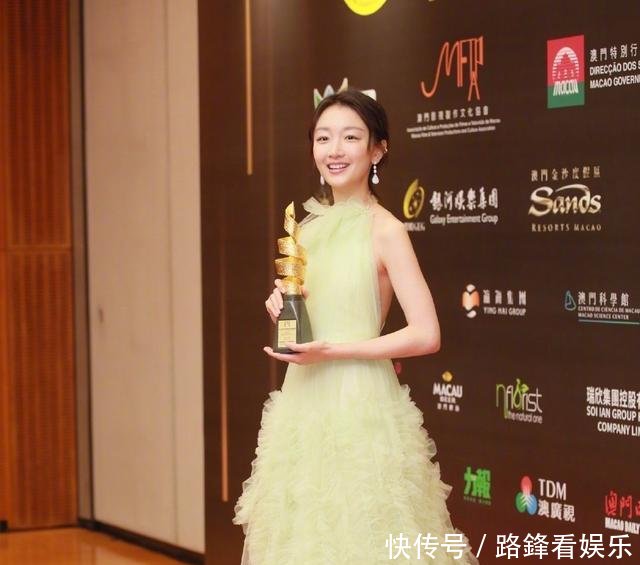 始终坚定制度自信澳门