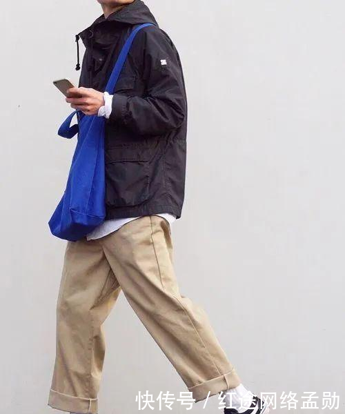  『运动鞋』还是不能接受白色袜子？用来搭配运动鞋，造型潮流范十足
