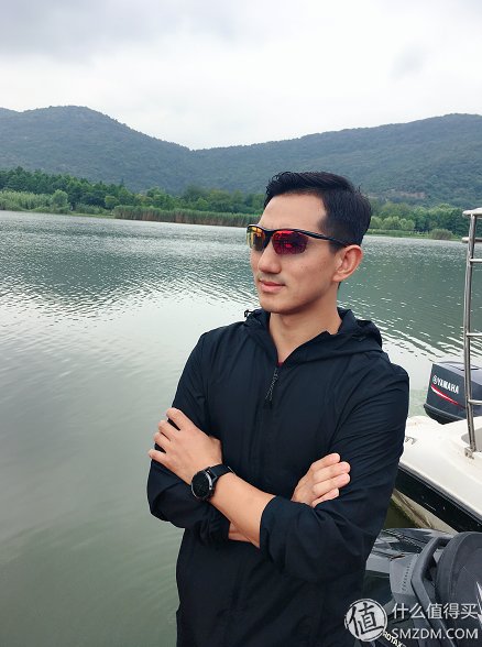 适合亚洲人的运动眼镜-高特GT-66001定制版变色运动眼镜