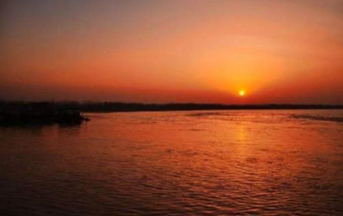  「冲击」黄河水变清，究竟有什么预示？为何专家不喜反忧愁？