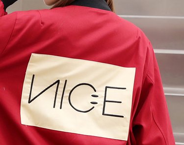 吃土也要给50岁妈买3套，9月刚上新的开衫，一件比一件显美嫩