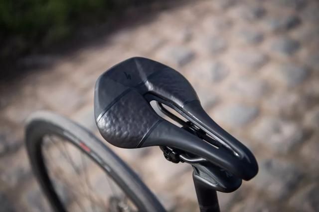  「经典版POWER」史上最受欢迎系列 SPECIALIZED POWER座垫家族全解析