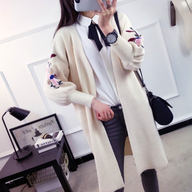 漂亮的居家小姐姐，相当有意思小衣服，既漂亮又清纯