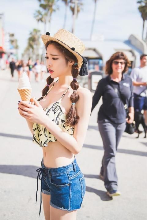 路边街拍时尚小姐姐，有没有让你怦然心动的？