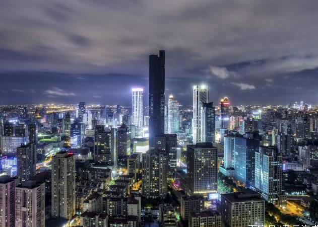 中国“最奇特”的省份，地铁修到别的省，网友：那省内的城市呢？
