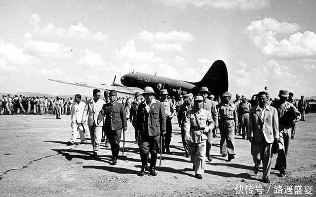  『中方』日军回忆1945年向中国投降，称军方对他们“像朋友一样”