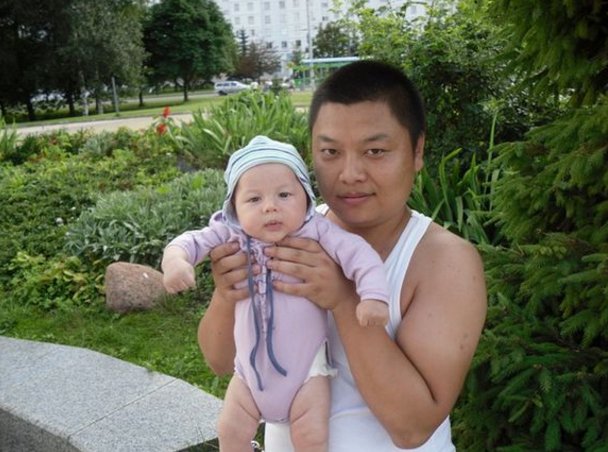 小伙常晒与俄罗斯农村媳妇幸福生活，大家却都在第六张图里找美女