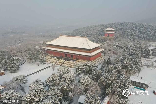 雪后航拍北京明十三陵 大气磅礴美景尽览