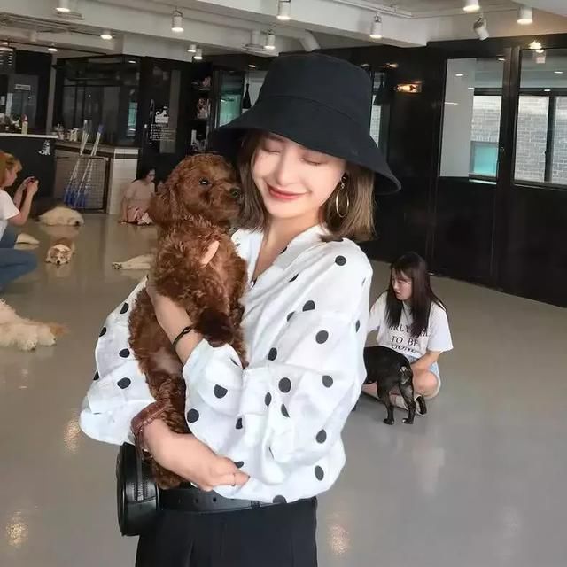 今年最热的14款衬衫，时尚潮人的必备穿搭单品！大爱第五件