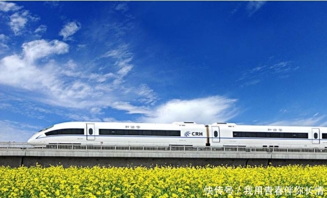 高铁一等座和二等座有何区别，为何票价差这么多？今天总算知道了