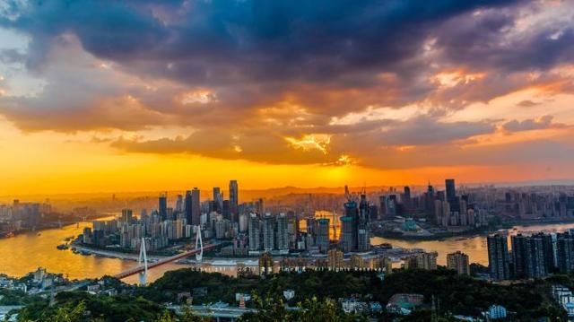  #唯一#中国唯一人口破3千万的城市，没有禁摩令，被称为摩托车之