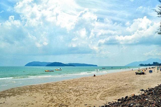 月薪3000在这里玩出了三万既视感？直飞三小时出国当“土豪”！