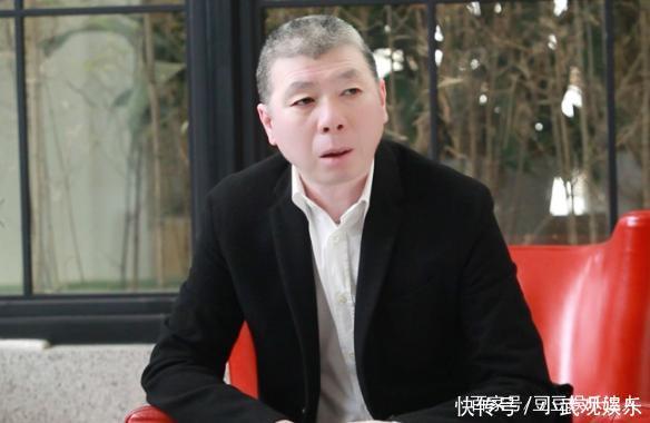 崔永元发文回应冯小刚后，网友称真是大快人心