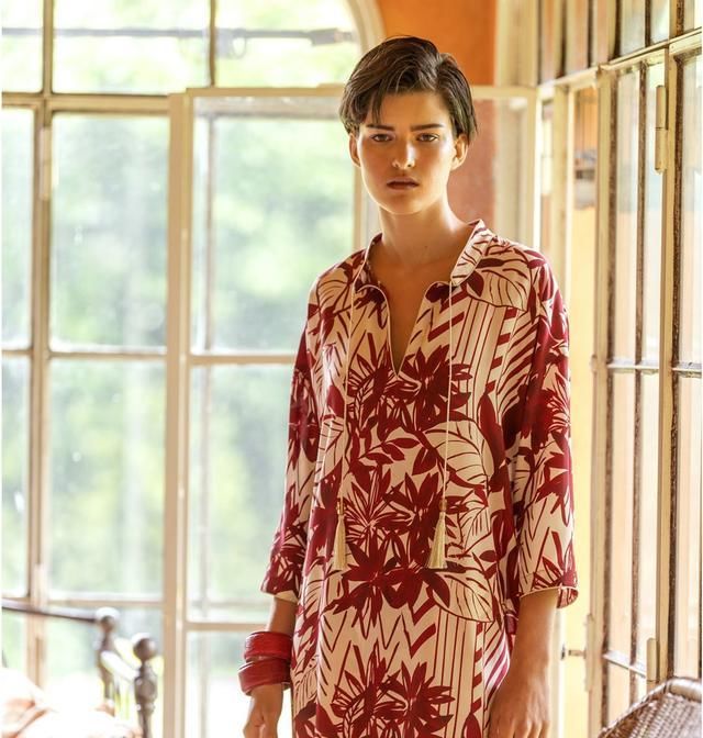  「女人」真正精致的女人,穿衣打扮都有的“4个”特征,有钱都“装”不出