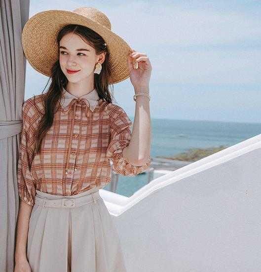  度过■夏季来临，教你“无限使用”的衬衫穿搭，陪你美美的度过2020