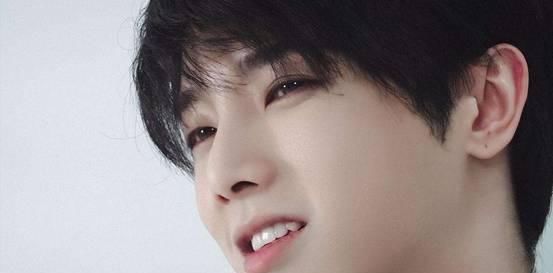 刘惜君和胡彦斌深情对唱,华晨宇直接以泪洗面