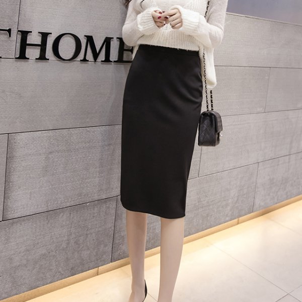 学下图精致女人穿一步包臀裙，优雅有女人味，前凸后翘美死人