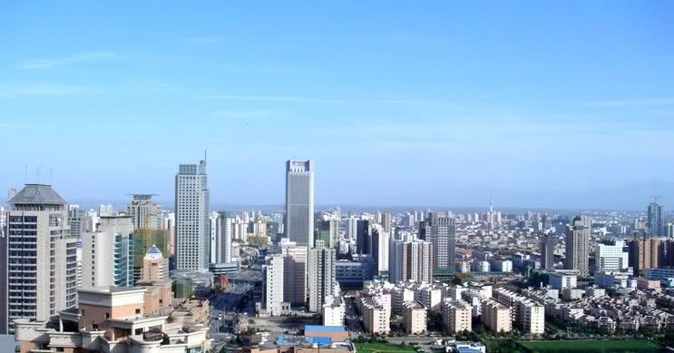 抖音上三大网红城市:游客源源不断,当地居民