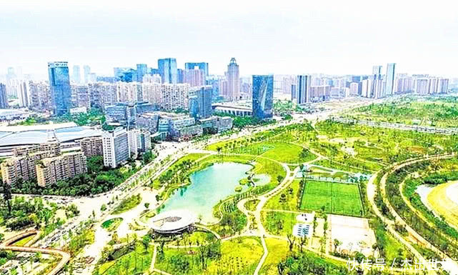 中国两座经常被拿来攀比的城市，相隔仅200公里，是你家乡吗？