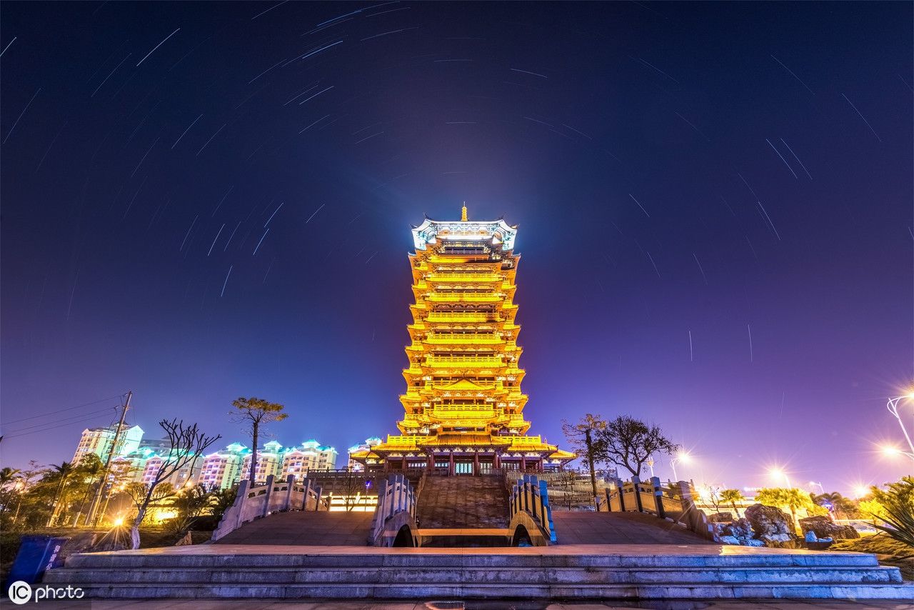 广西14大城市面积排行，百色第1桂林第3南宁第4，防城港北海垫底