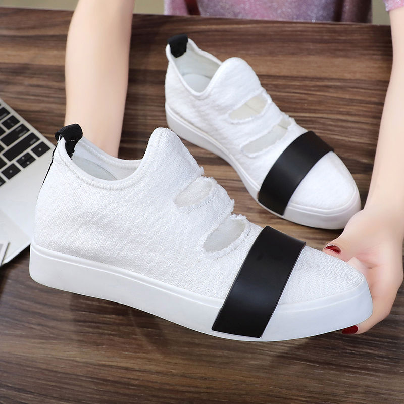 姐姐你穿的鞋落伍了!夏季最流行的小白鞋，有魅力超年轻