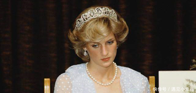 戴安娜王妃的短发,是御用发型师最不想回忆的,因为…